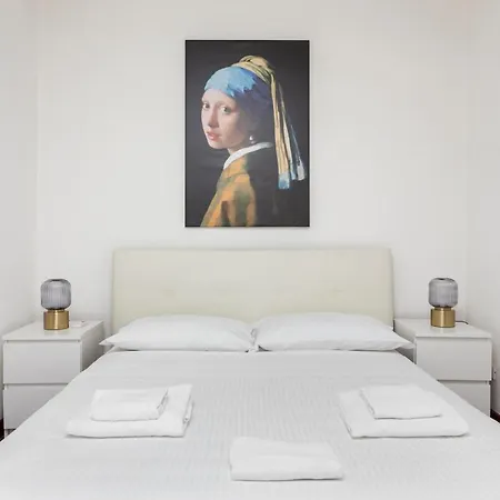 Apartamento 1 Bedroom & 1 Living Apt - Duomo 5